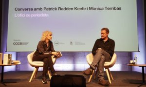 Mònica Terribas conversa amb Patrick Radden Keefe al CCCB aquest dimecres a la tarda.