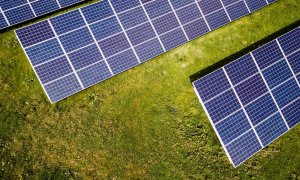 El Gobierno abre la vía para que familias, pymes, agricultores y municipios se emancipen del oligopolio eléctrico