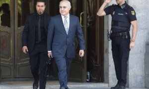 El magistrado del TS Pablo Llarena sale del Tribunal Supremo tras haber acordado, al notificarse la sentencia del ‘procés’ emitir una nueva orden europea e internacional de detención y entrega del ex presidente de la Generalitat de Cataluña Carles Puigdem