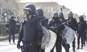 Policías antidisturbios. Foto de recurso.