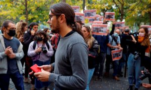 14/10/2021 El fotoperiodista del diario 'El País', Albert García, a su llegada al juicio celebrado en Barcelona