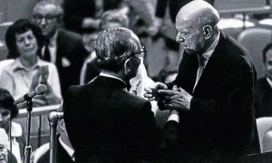 Pau Casals el 24 d'octubre de 1971, quan va rebre la Medalla de la Pau de les Nacions Unides.