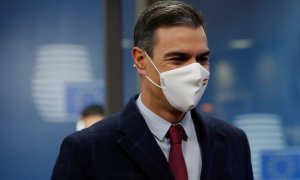 El presidente del Gobierno, Pedro Sánchez, a su llegada a la segunda jornada de la cumbre de la UE en Bruselas. Olivier Hoslet/Pool/via REUTERS