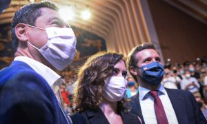 El presidente de Andalucía, Juanma Moreno; la presidenta de la Comunidad de Madrid, Isabel Díaz Ayuso, y el presidente del PP, Pablo Casado, durante la sexta jornada de la Convención Nacional del partido, en el Auditorio de la Ciudad de las Artes y las C