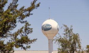 Pfizer presenta una prometedora píldora como "punto de inflexión" en pandemia