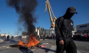 Trabajadores del sector del metal de la provincia de Cádiz se manifiestan este miércoles por la capital gaditana.