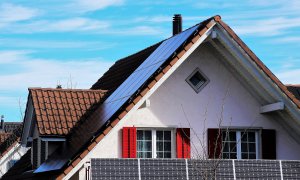 Casa con Placas solares