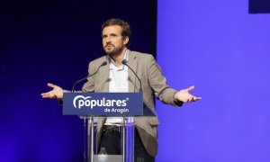 Casado alardea de no viajar en 'Falcon' y las redes se lo explican: "Es lo que tiene no ser presidente del Gobierno"