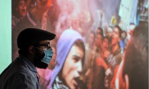 El fotoperiodista egipcio refugiado en España Belal Darder, durante la presentación de su exposición en Caixa Forum de Madrid, este lunes.