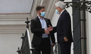 20/12/2021 El presidente de Chile Sebastián Piñera recibe al presidente electo Gabriel Boric, en el Palacio de La Moneda, en Santiago (Chile)