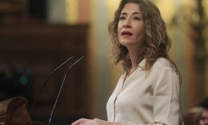 10/03/2022.- La ministra de Transportes,Raquel Sánchez Jiménez, interviene en el pleno celebrado este jueves en el Congreso de los Diputados. EFE/ Fernando Alvarado