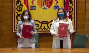 14/03/2022. Ana Millán, alcaldesa de Arroyo Molinos, junto a la presidenta de la Comunidad de Madrid, Isabel Díaz Ayuso, a 18/03/2021.