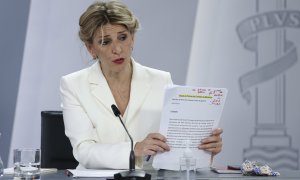 La vicepresidenta segunda y ministra de Trabajo, Yolanda Díaz durante la rueda de prensa tras la reunión del Consejo de Ministros, este martes, en el complejo del Palacio de la Moncloa.