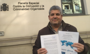 El alcalde de Villavieja de Yeltes, Jorge Rodríguez, a su salida de Fiscalía.