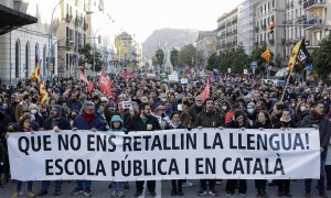 Manifestación convocada por los sindicatos Ustec, Intersindical, CGT, COS,Sindicat d'Estudiants dels Països Catalans (SEPC) y las Asociaciones Federadas de Familias de Alumnos de Cataluña (AFFaC) quienes participan este sábado en una protesta por las call