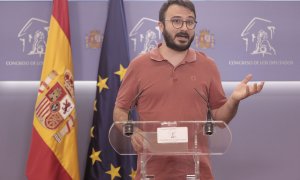 20/07/2021.- Imagen de archivo del diputado de la CUP, Albert Botran, en una rueda de prensa en el Congreso.  E. Parra. / Europa Press