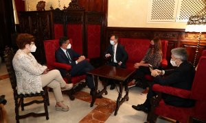 El presidente del Gobierno, Pedro Sánchez, durante su reunión con el presidente el presidente de la Ciudad Autónoma de Ceuta, Juan Jesús Vivas, el ministro del Interior, Fernando Grande-Marlaska, y otras autoridades, un día antes de ser espiado por Pegasu