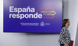 La ministra de Defensa, Margarita Robles, comparece ante los medios después del Consejo de Ministros, este martes en Moncloa, Madrid