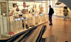 Una de las salas del Museo del Hombre, situado en París (Francia)