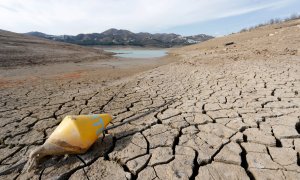 (19/2/2022) El embalse de La Viñuela (Málaga) afectado por la sequía en febrero de 2022 (Archivo).