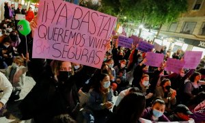 20/5/22-Un grupo de mujeres participa en una manifestación por el 8M, Día Internacional de la Mujer, a 8 de marzo de 2022, en Murcia (España).