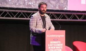 El director de l'ARC, Isaac Peraire, durant la seva conferència en les jornades del Waste in Progress.