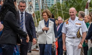 La reina Sofía de España acude a la presentación del Diccionario Biográfico Español digital electrónico (DB-e), este sábado, en Bayfront Park, en Miami (Estados Unidos).