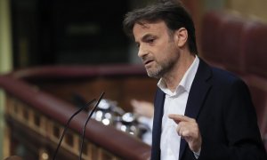 El diputado de Unidas Podemos, Jaume Asens interviene este jueves en el Congreso para dar cuenta del espionaje con Pegasus