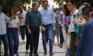 Juan Espadas y Pedro Sánchez en Granada el 22 de mayo.