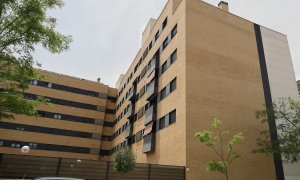 Fachada de un edificio de viviendas en Madrid. E.P./Eduardo Parra