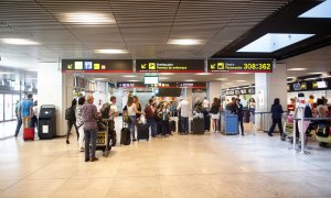 Colas de facturación en el Aeropuerto Adolfo Suárez Madrid-Barajas.