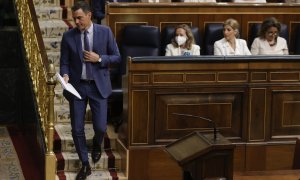 08/06/2022.- El presidente del Gobierno, Pedro Sánchez, comparece este miércoles ante el pleno del Congreso a petición propia para dar cuenta de las relaciones con Argelia e informar sobre el último Consejo Europeo extraordinario. EFE/ Emilio Naranjo