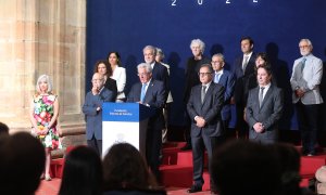 El presidente del jurado de los Premios Princesa de Asturias, Pedro Echenique, durante la lectura del acta del jurado que otorga el galardón 2022 de Investigación Científica y Técnica 2022 a los científicos expertos en inteligencia artificial Geoffrey Hin