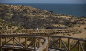 09/06/2020-Nueva pasarela de Cuesta Maneli en el Espacio Natural de Doñana (Almonte, Huelva, Andalucía), a 09 de junio de 2020