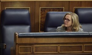 30/06/2022 La vicepresidenta primera y ministra de Asuntos Económicos y Transformación Digital, Nadia Calviño, durante una sesión plenaria, en el Congreso de los Diputados, a 30 de junio de 2022, en Madrid.