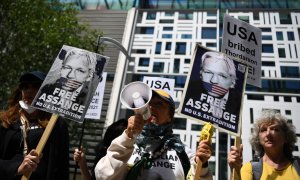 (1/07/2022) Protestas en Londres por la libertad de Julián Assange el 1 de julio de 2022.