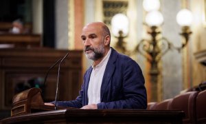 El diputado del BNG en el Congreso, Néstor Rego, interviene en una sesión plenaria, en el Congreso de los Diputados, a 23 de junio de 2022.