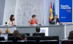 19/07/2022-La ministra de Justicia, Pilar Llop; la ministra Portavoz, Isabel Rodríguez; y el ministro de Agricultura, Pesca y Alimentación, Luis Planas, ofrecen una rueda de prensa tras el Consejo de Ministros celebrado en Moncloa, a 19 de julio en Madrid