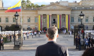 08/08/2022-El rey Felipe VI a su llegada este domingo al Palacio de San Carlos, en Bogotá, para asistir a la investidura de Gustavo como presidente de Colombia.