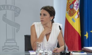 30/08/2022-La ministra de Igualdad, Irene Montero, en una rueda de prensa posterior a la reunión del Consejo de Ministros, en el Palacio de La Moncloa, a 30 de agosto de 2022, en Madrid