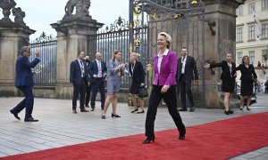 06/10/2022. Ursula Von der Leyen en su llegada a la cumbre de Praga, a 6 de octubre de 2022.