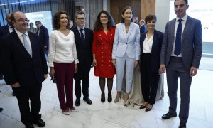 El ministro de Cultura y Deportes Miquel Iceta, la ministra de Hacienda María Jesús Monetro, el ministro de Presidencia Félix Bolaños, la concejala socialista del Ayuntamiento de Madrid Enma Lopez Araujo, la ministra de Comercio y Turismo Reyes Maroto, la