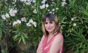 Anita Botwin, autora del libro 'Pies de elefante', posa en una imagen de archivo