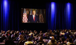 El expresidente de los Estados Unidos, Donald Trump, interviene por videoconferencia durante la Reunión Anual de Liderazgo de la Coalición Judía Republicana de 2022 en Las Vegas el 19 de noviembre de 2022.