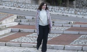 La presidenta de la Comunidad de Madrid, Isabel Díaz Ayuso, durante la inauguración de la X Asamblea Nacional de la Asociación los Pueblos más Bonitos de España, en el Teatro Lope de Vega de Chinchón.