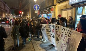 Concentración en Madrid frente al Ministerio de Justicia para condenar los últimos asesinatos machistas.