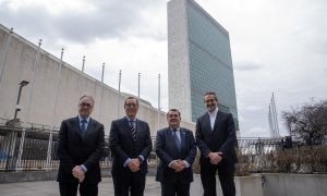 De izquierda a derecha: el subdirector general de la Fundación ”la Caixa”, Marc Simón, el director general, Antonio Vila Bertrán, el alto comisionado contra la Pobreza Infantil del Gobierno de España, Ernesto Gasco, y el director general de Save the Child