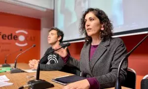 Roda de premsa d'Irídia i les entitats firmants del comunicat contra l'espionatge en moviments socials.