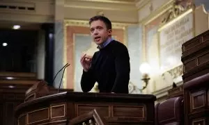 24/11/2022.- El líder de Más País, Íñigo Errejón, en una sesión plenaria en el Congreso. Alejandro Martínez Vélez / Europa Press