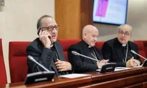 El presidente de la CEE, cardenal Juan José Omella, durante una rueda de prensa en la sede de la Conferencia Episcopal en Madrid el 28 de enero de 2023.